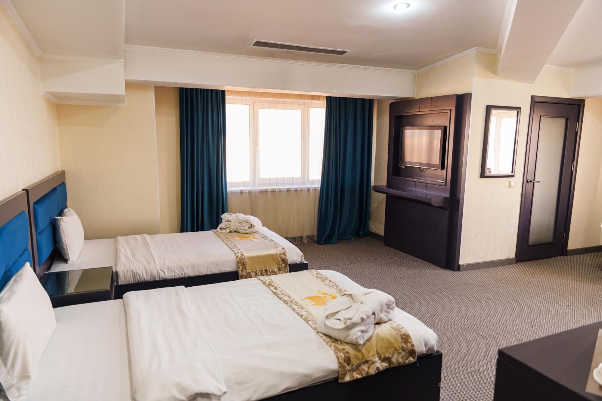 Almaty Grand Erbil Hotel Zewnętrze zdjęcie