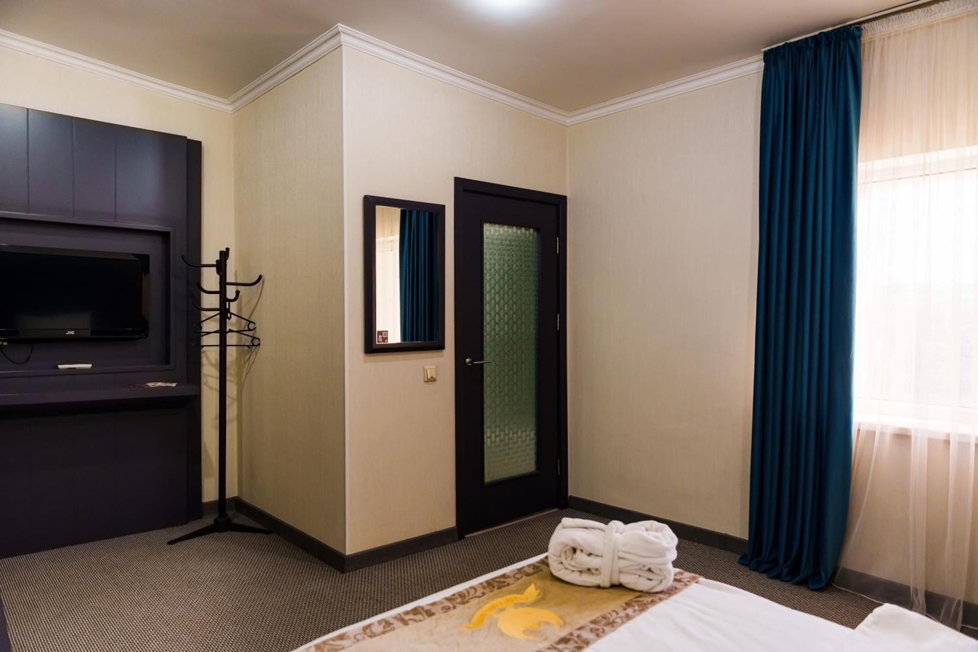 Almaty Grand Erbil Hotel Zewnętrze zdjęcie