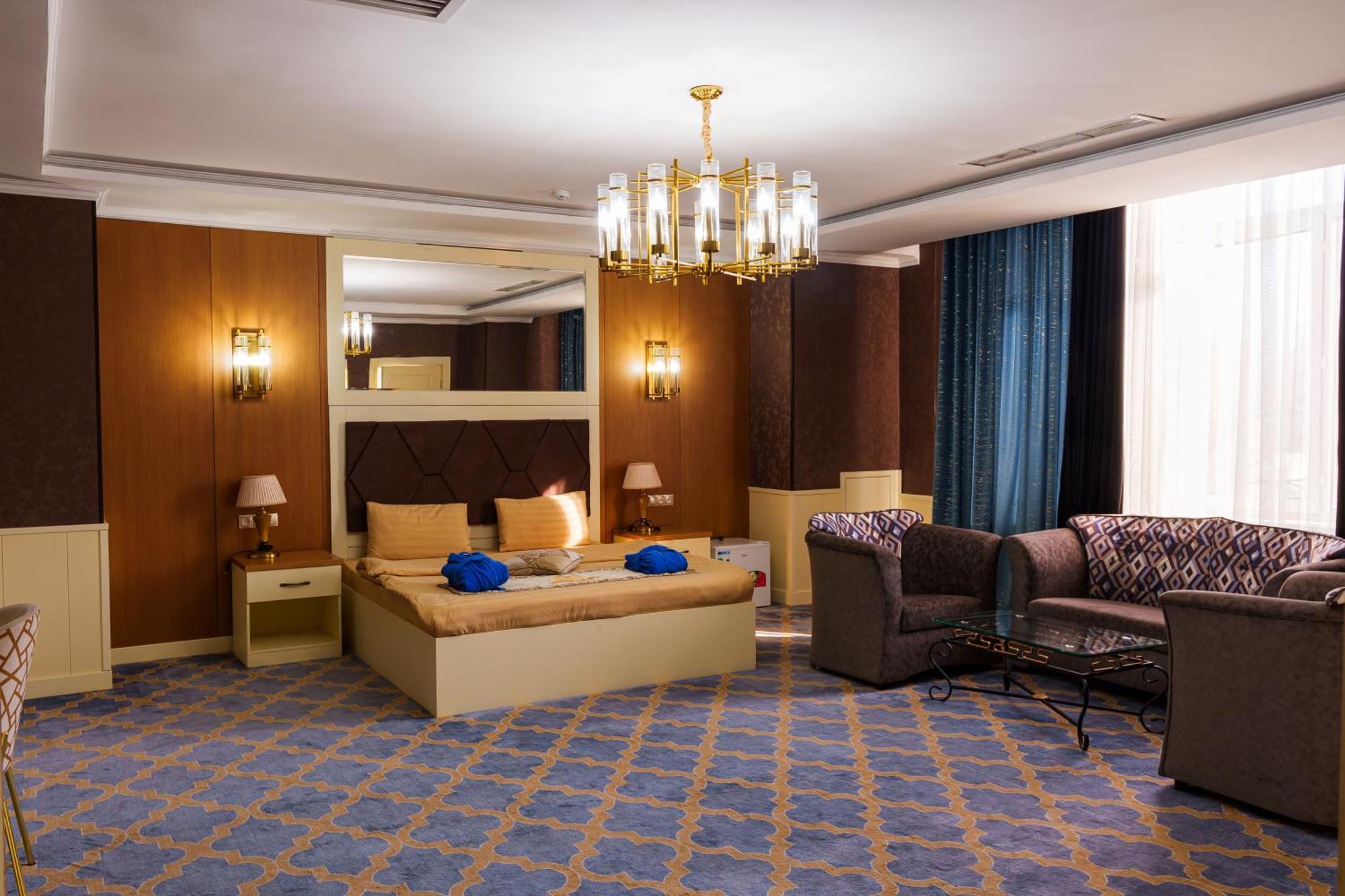 Almaty Grand Erbil Hotel Zewnętrze zdjęcie