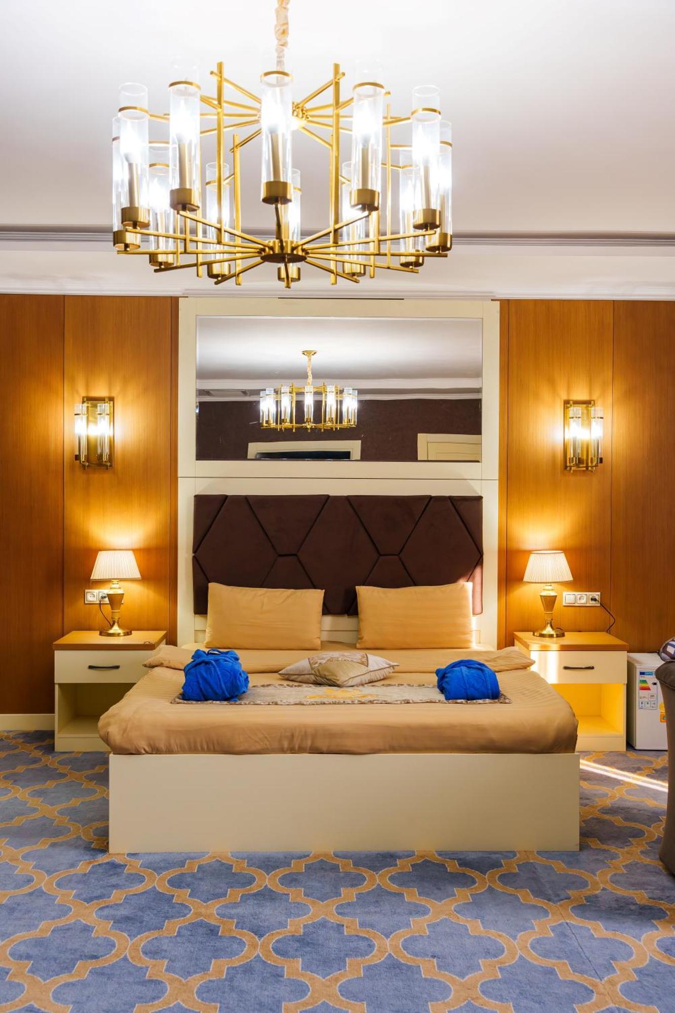 Almaty Grand Erbil Hotel Zewnętrze zdjęcie